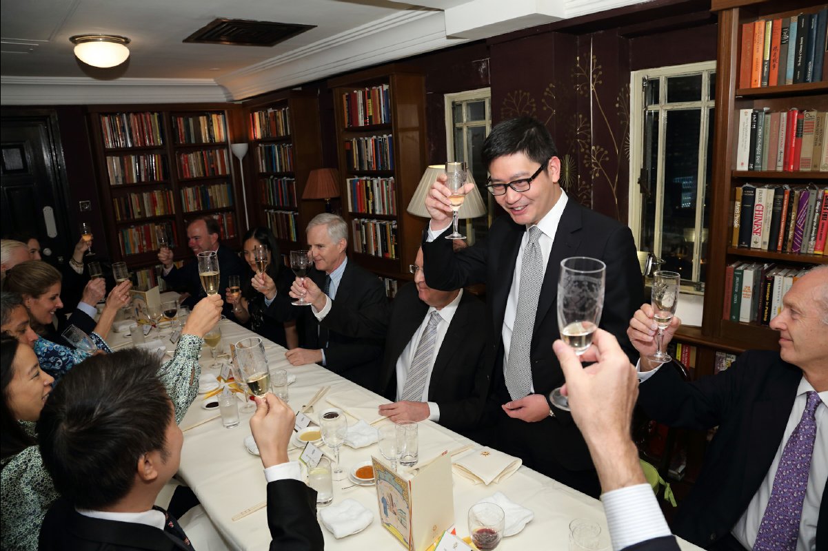 20121105 Trinity Dinner in HK with Sir Gregory Winter37